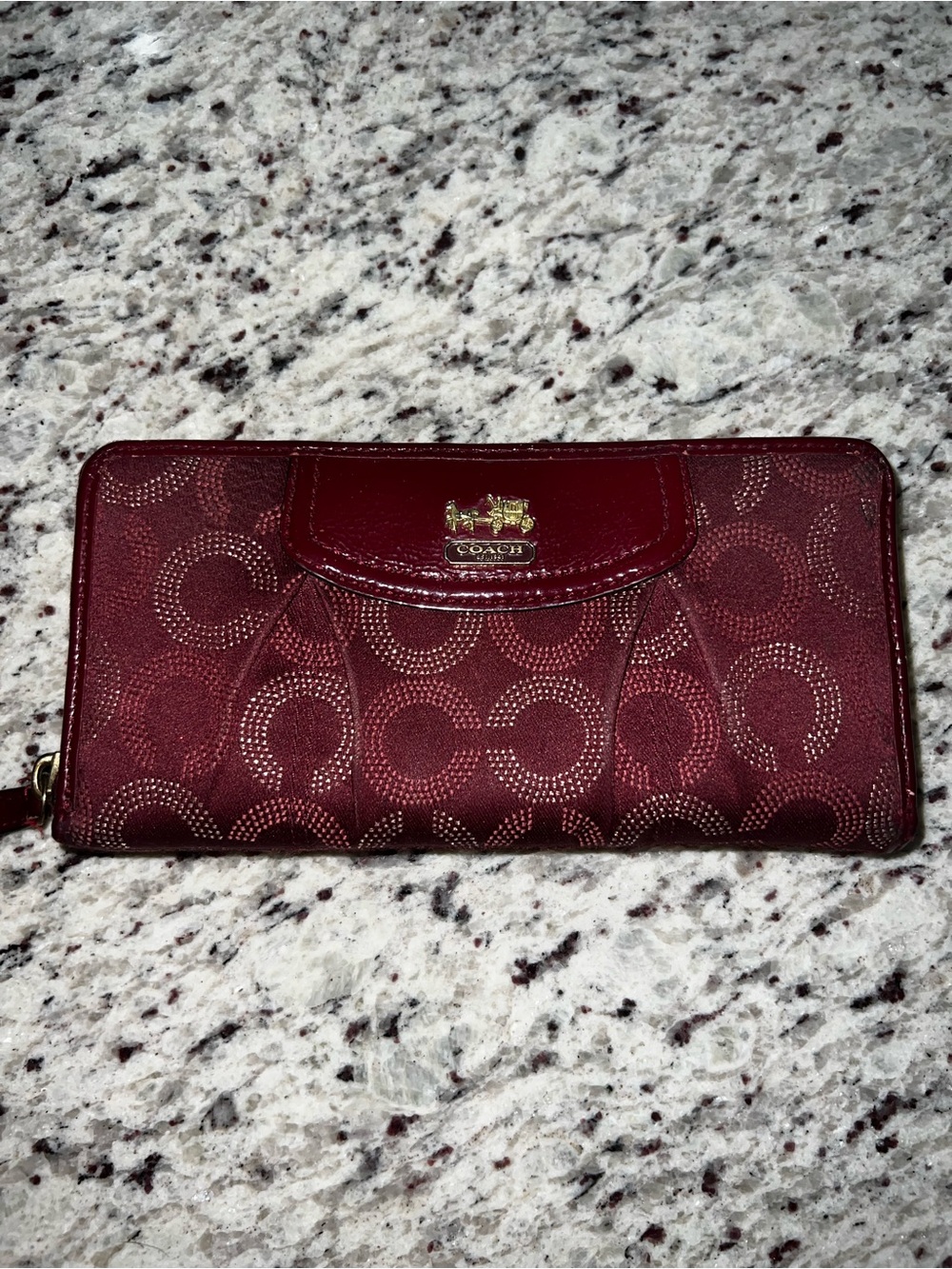 Coach Madison Dotted Accordion Zip Around Wallet - Crimson